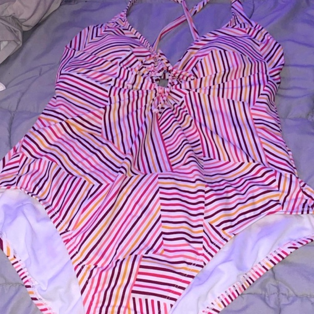 One Piece Open Front & back Colorful Striped Swimsuit Size L, condition is great